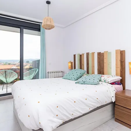 Apartment In Cudon With Private Terrace Exterior photo